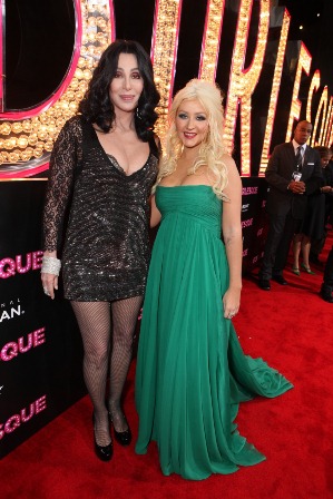 Cher Christina Aguilera Burlesque red carpet
